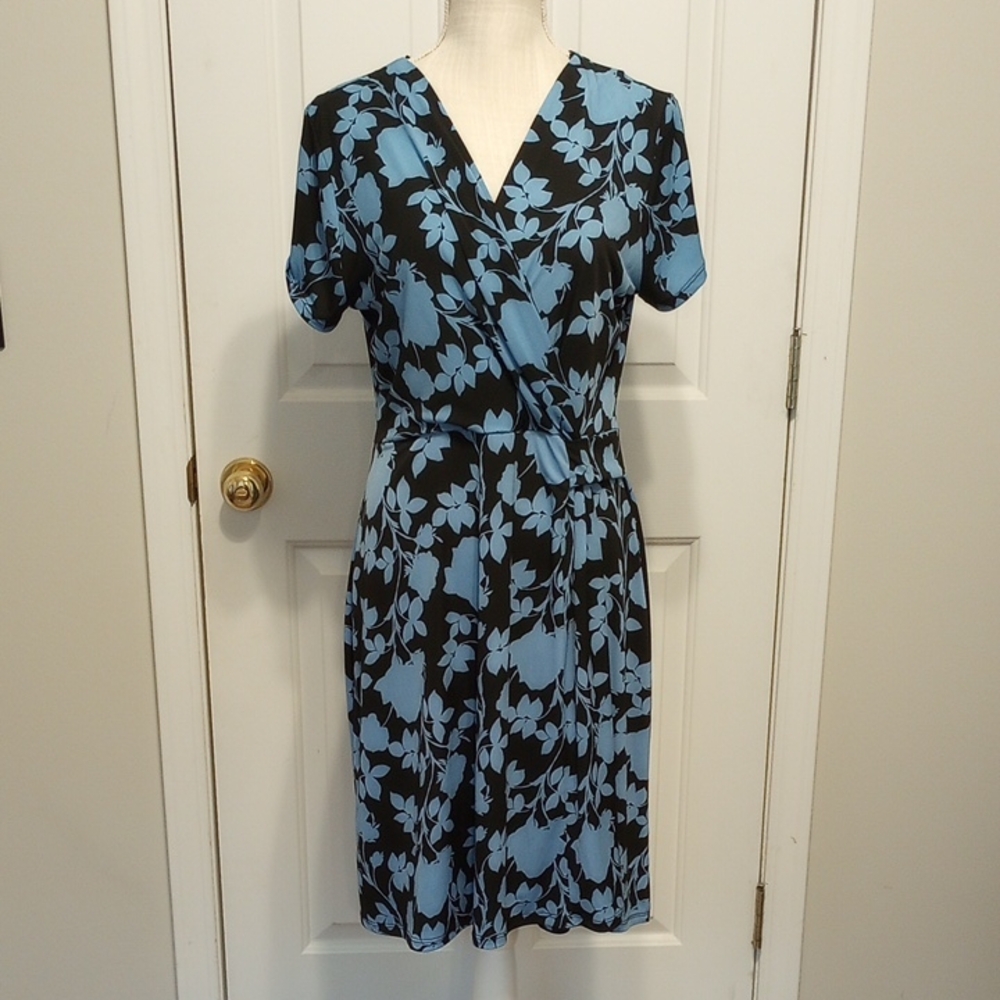 NWT Floral Pho-Wrap Dress - Blue and Black